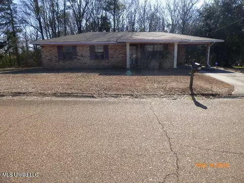 95 W Wilderness Rd, Natchez, MS 39120