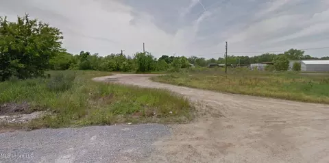 W Academy Street, Canton, MS 39046