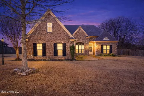 6865 Payne Ln, Olive Branch, MS 38654