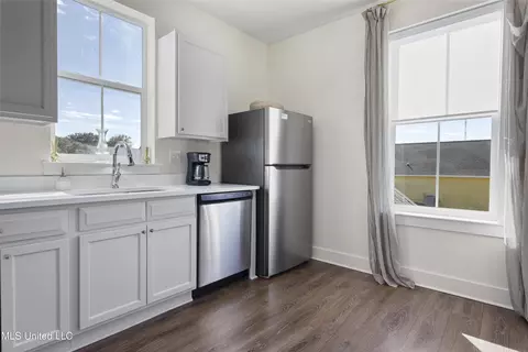 Kitchen - 215 E 2nd St #6, Pass Christian, MS 39571 photo 4 of 4