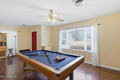 Living - 307 Mckay Dr, Carthage, MS 39051 photo 3 of 3