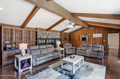 Other - 307 Mckay Dr, Carthage, MS 39051 photo 4 of 12