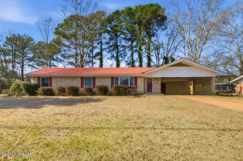 307 Mckay Dr, Carthage, MS 39051