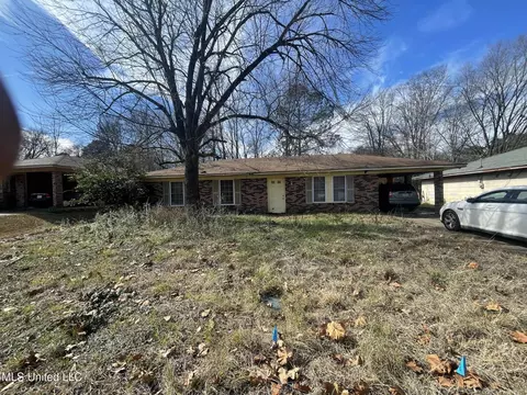 583 Lowder Dr, Jackson, MS 39209