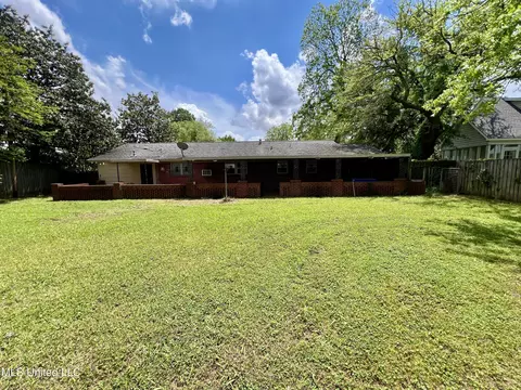 Exterior - 111 E Gresham St, Indianola, MS 38751 photo 4 of 4