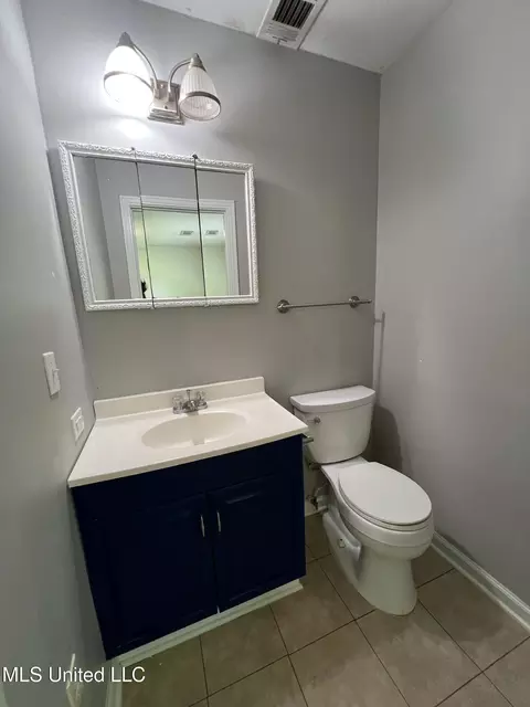Bath - 111 E Gresham St, Indianola, MS 38751 photo 1 of 2