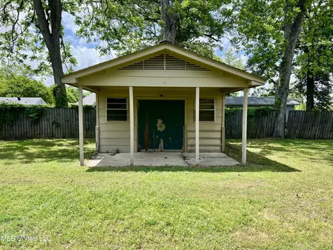 Other - 111 E Gresham St, Indianola, MS 38751 photo 2 of 2