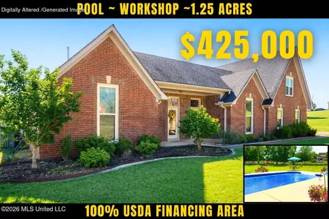 13025 Oak Ridge Dr, Olive Branch, MS 38654