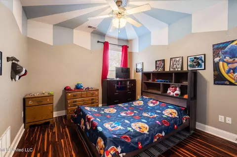 Bedroom - 1623 Imboden Cv, Nesbit, MS 38651 photo 2 of 4