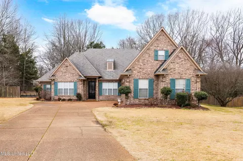 1623 Imboden Cv, Nesbit, MS 38651