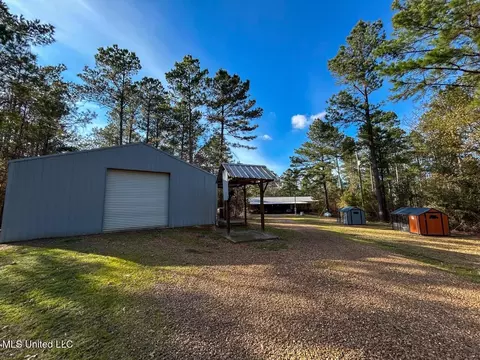 2015 Forest Rd, Hazlehurst, MS 39083 photo 20