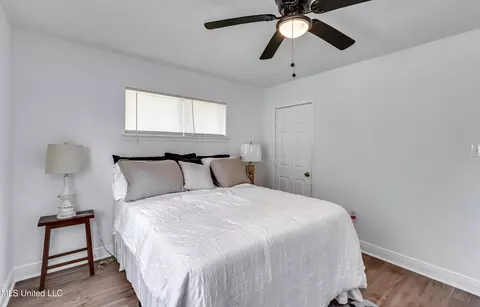 Bedroom - 667 Queen Cir, Jackson, MS 39209 photo 5 of 9