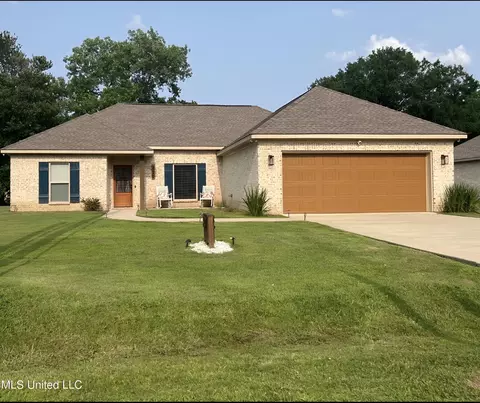 320 Scarbrough Cir, Richland, MS 39218