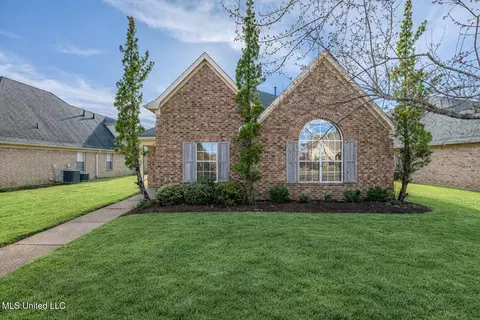 5843 Savannah Pkwy, Southaven, MS 38672
