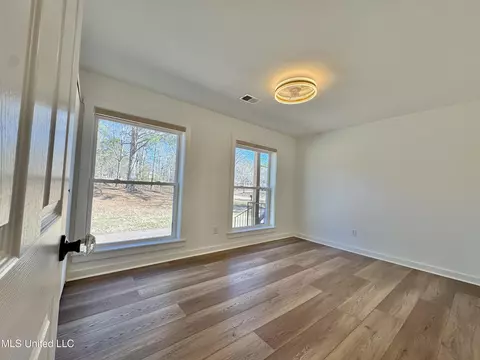 Bedroom - 809 Green Acres Dr, Hernando, MS 38632 photo 4 of 4