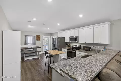 Kitchen - 46 Cascade Cv, Perkinston, MS 39573 photo 1 of 4