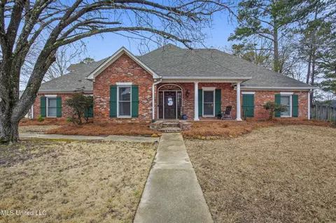 315 Woodlands Dr, Brandon, MS 39047