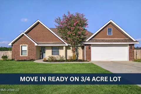21626 W Edgewood Dr, Saucier, MS 39574