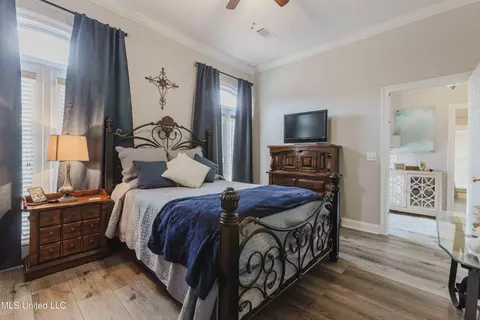 Bedroom - 263 Lighthouse Ln, Brandon, MS 39047 photo 4 of 6