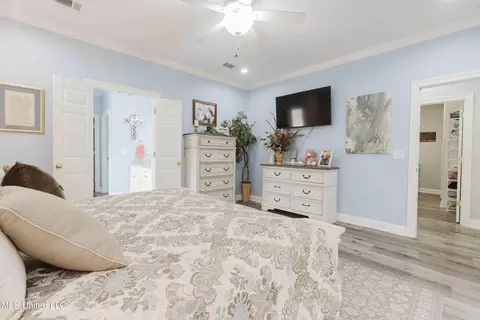 Bedroom - 263 Lighthouse Ln, Brandon, MS 39047 photo 2 of 6