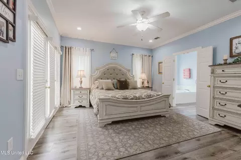 Bedroom - 263 Lighthouse Ln, Brandon, MS 39047 photo 1 of 6