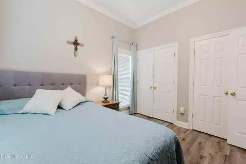 Bedroom - 263 Lighthouse Ln, Brandon, MS 39047 photo 6 of 6