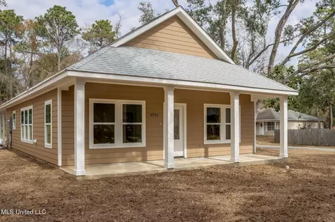8900 Pointe Aux Chenes Rd, Ocean Springs, MS 39564