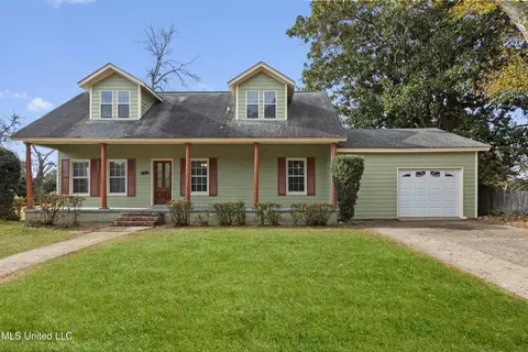 4418 Welch Ave, Moss Point, MS 39563