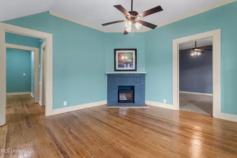 Living - 4418 Welch Ave, Moss Point, MS 39563 photo 3 of 6