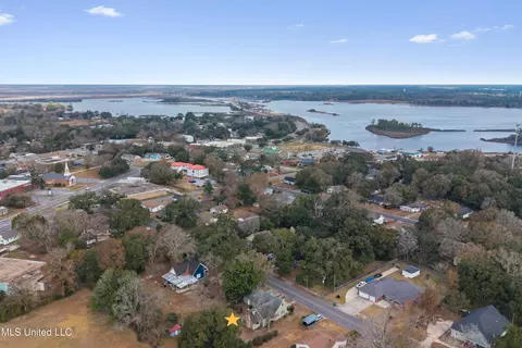 View/Area - 4418 Welch Ave, Moss Point, MS 39563 photo 1 of 1