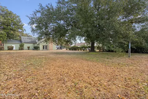 Exterior - 4418 Welch Ave, Moss Point, MS 39563 photo 5 of 8