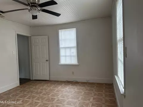 Bedroom - 4413 Dixie Dr, Jackson, MS 39209 photo 1 of 4