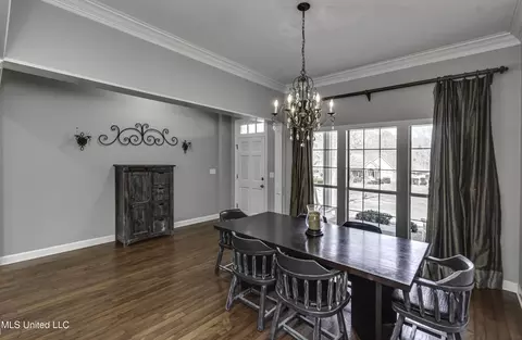 Dining - 1104 Pointe Cv, Brandon, MS 39042 photo 7 of 7