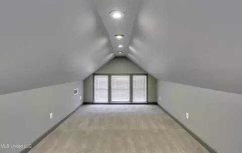 Other - 1104 Pointe Cv, Brandon, MS 39042 photo 9 of 13