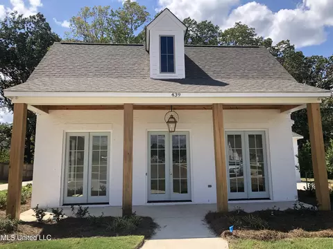 Exterior - 439 Crossvine Pl, Madison, MS 39110 photo 3 of 4