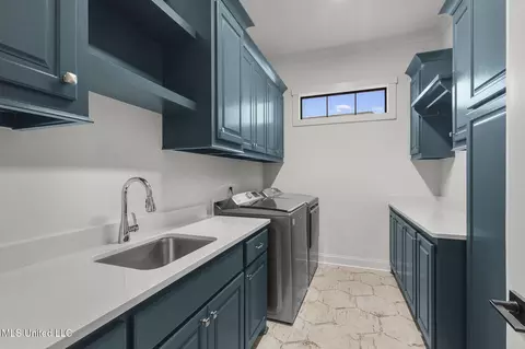 Other - 115 Crossview Pl, Brandon, MS 39047 photo 6 of 10