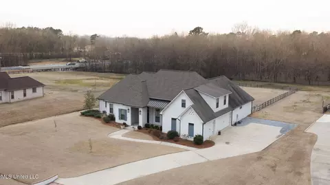 Exterior - 115 Crossview Pl, Brandon, MS 39047 photo 12 of 12