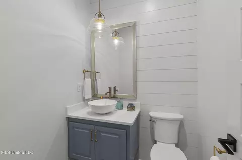 Bath - 115 Crossview Pl, Brandon, MS 39047 photo 3 of 6