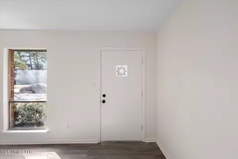 Entry Way - 5348 Keele St, Jackson, MS 39206 photo 1 of 2