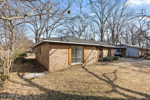 Exterior - 5348 Keele St, Jackson, MS 39206 photo 2 of 4