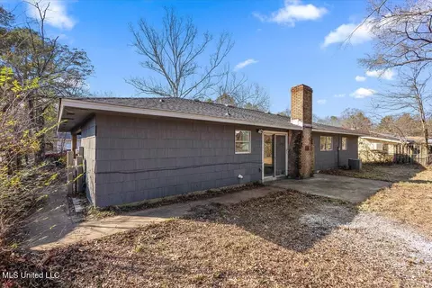 Exterior - 5348 Keele St, Jackson, MS 39206 photo 3 of 4