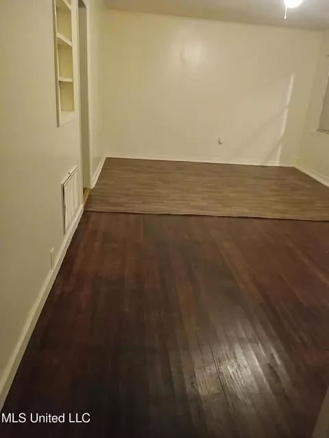 318 Cameron St, Jackson, MS 39212 photo 5
