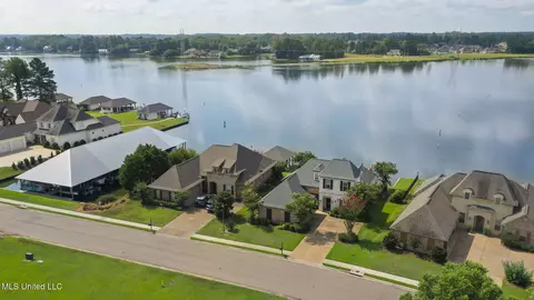 155 Harbor View Dr, Madison, MS 39110 photo 2