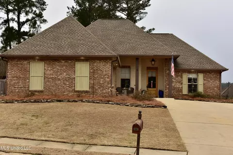103 Quarles Dr, Madison, MS 39110