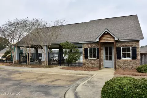 Exterior - 103 Quarles Dr, Madison, MS 39110 photo 6 of 7