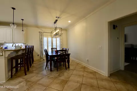 Dining - 103 Quarles Dr, Madison, MS 39110 photo 1 of 1
