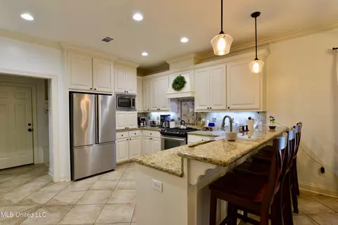 Kitchen - 103 Quarles Dr, Madison, MS 39110 photo 1 of 3