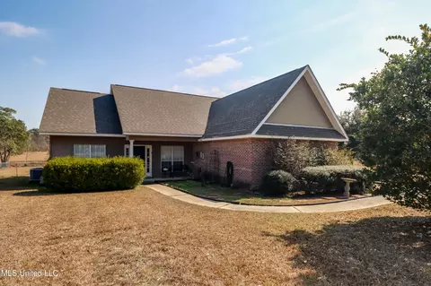 12500 Lisa Dr, Gulfport, MS 39503