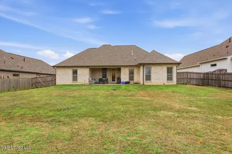 Exterior - 606 Conti Dr, Brandon, MS 39042 photo 4 of 6