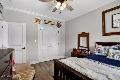 Bedroom - 1010 Orleans Dr, Summit, MS 39666 photo 6 of 6